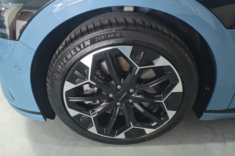 Used Zeekr 007GT 2025 Rear-Drive Intelligent Driving Version 75 kWh Exterior 4