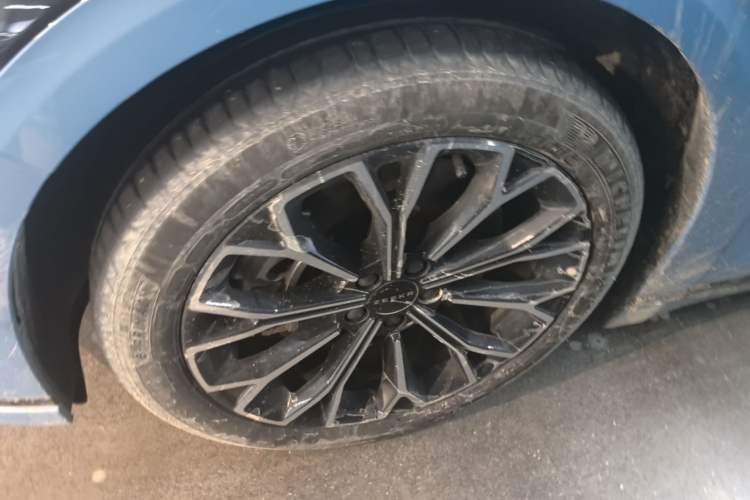Used Zeekr 007GT 2025 Four-Wheel Drive Intelligent Driving Version 75 kWh Exterior 4