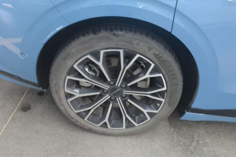 Used Zeekr 007GT 2025 Four-Wheel Drive Intelligent Driving Version 75 kWh Exterior 5