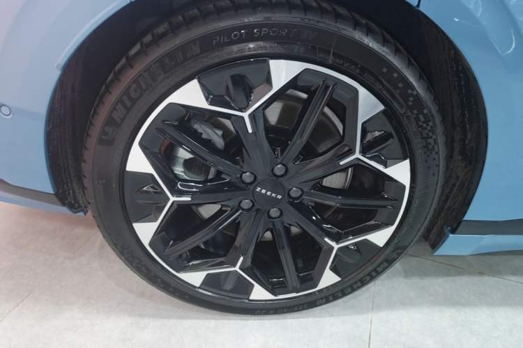 Used Zeekr 007GT 2025 Rear-Drive Intelligent Driving Version 75 kWh Exterior 5