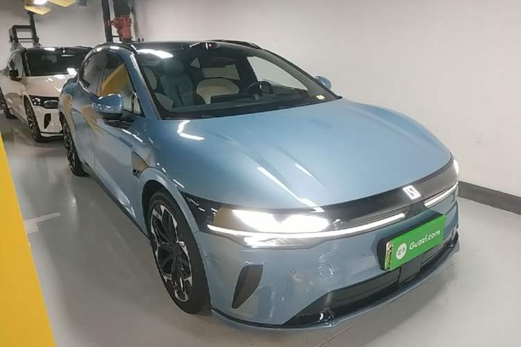 Used Zeekr 007GT 2025 Rear-Drive Intelligent Driving Version 75 kWh Front Right 45 Deg
