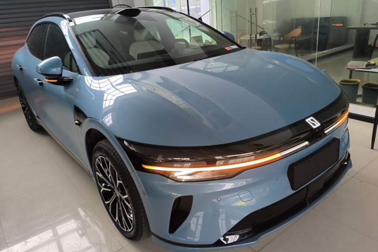 Used Zeekr 007GT 2025 Four-Wheel Drive Intelligent Driving Version 75 kWh Front Right 45 Deg