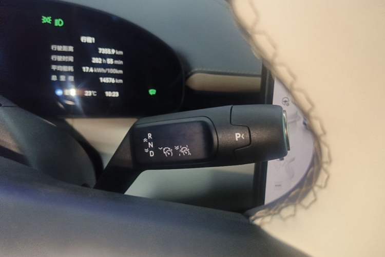 Used Zeekr 007GT 2025 Four-Wheel Drive Intelligent Driving Version 75 kWh Gear Lever