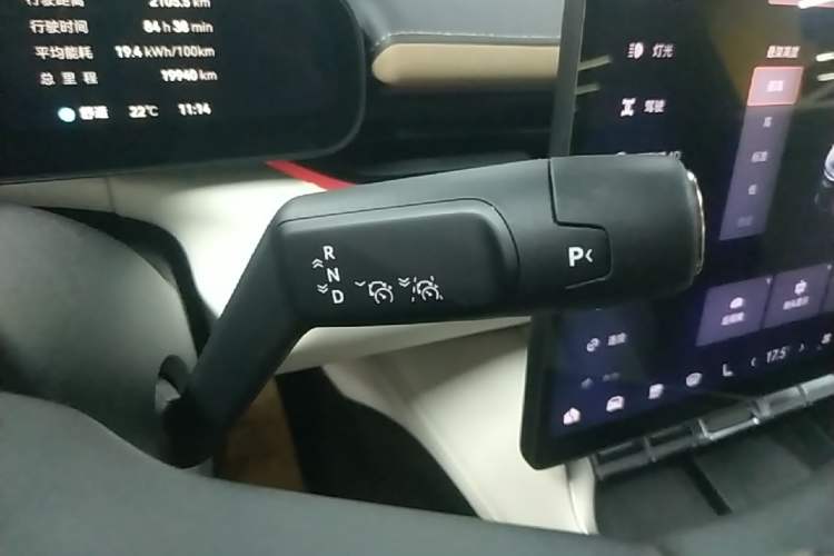 Used Zeekr 007GT 2025 Four-Wheel Drive Intelligent Driving Version 75 kWh Gear Lever