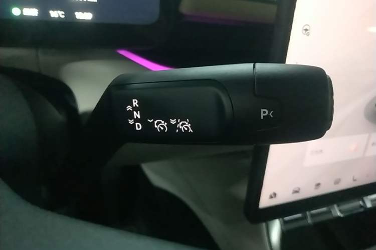 Used Zeekr 007GT 2025 Four-Wheel Drive Intelligent Driving Version 75 kWh Gear Lever
