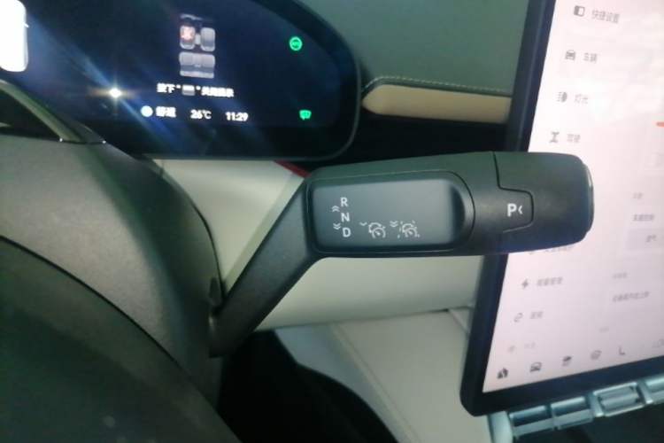 Used Zeekr 007GT 2025 Four-Wheel Drive Intelligent Driving Version 75 kWh Gear Lever