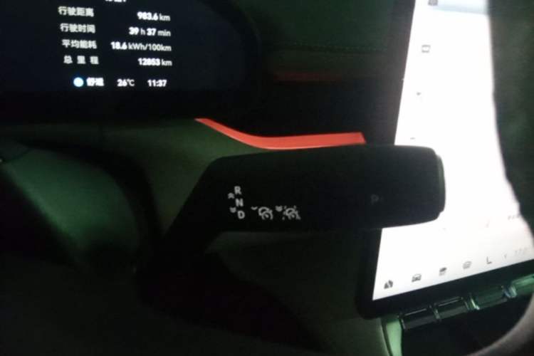 Used Zeekr 007GT 2025 Four-Wheel Drive Intelligent Driving Version 75 kWh Gear Lever