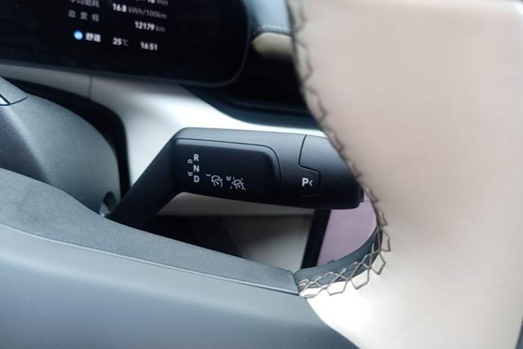 Used Zeekr 007GT 2025 Four-Wheel Drive Intelligent Driving Version 75 kWh Gear Lever