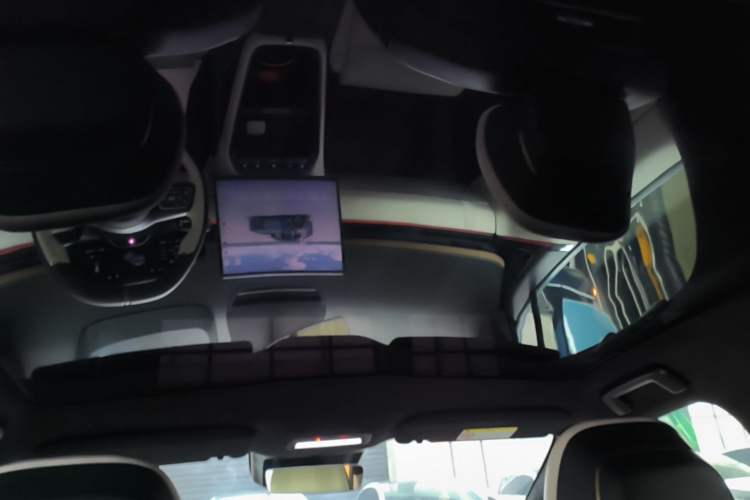 Used Zeekr 007GT 2025 Four-Wheel Drive Intelligent Driving Version 75 kWh Headliner