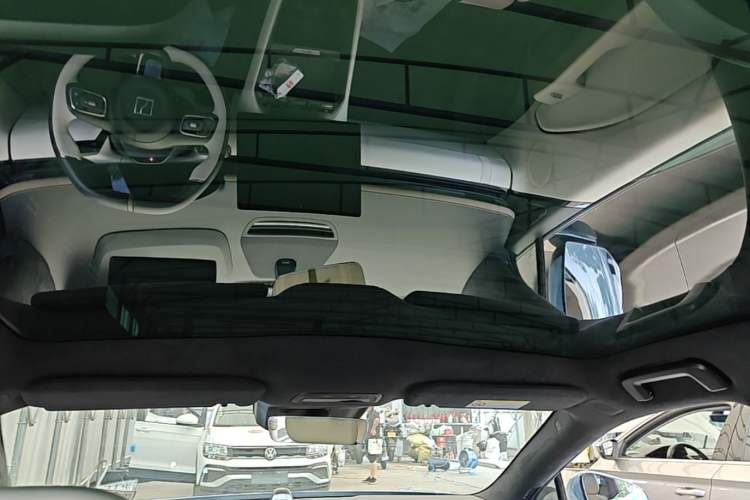 Used Zeekr 007GT 2025 Four-Wheel Drive Intelligent Driving Version 75 kWh Headliner