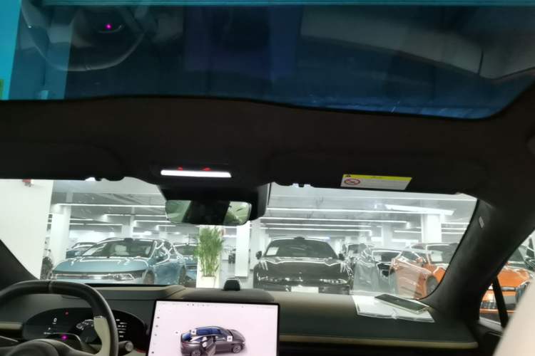 Used Zeekr 007GT 2025 Four-Wheel Drive Intelligent Driving Version 75 kWh Headliner