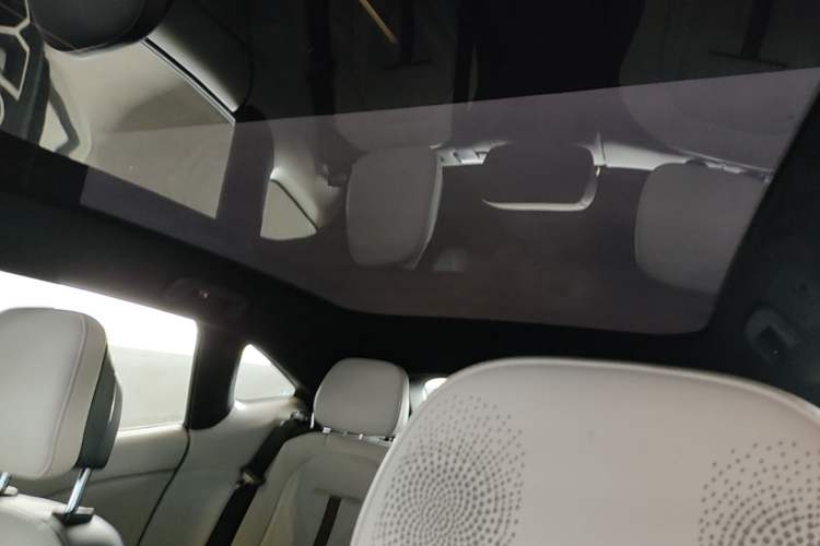 Used Zeekr 007GT 2025 Four-Wheel Drive Intelligent Driving Version 75 kWh Headliner