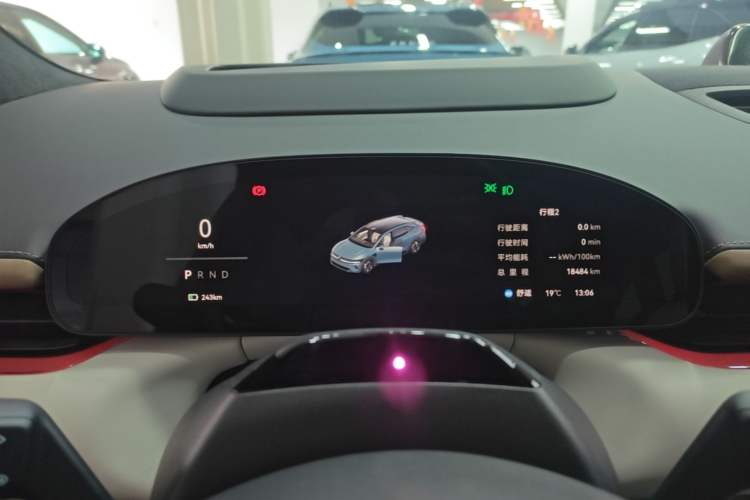 Used Zeekr 007GT 2025 Rear-Drive Intelligent Driving Version 75 kWh Instrument Cluster