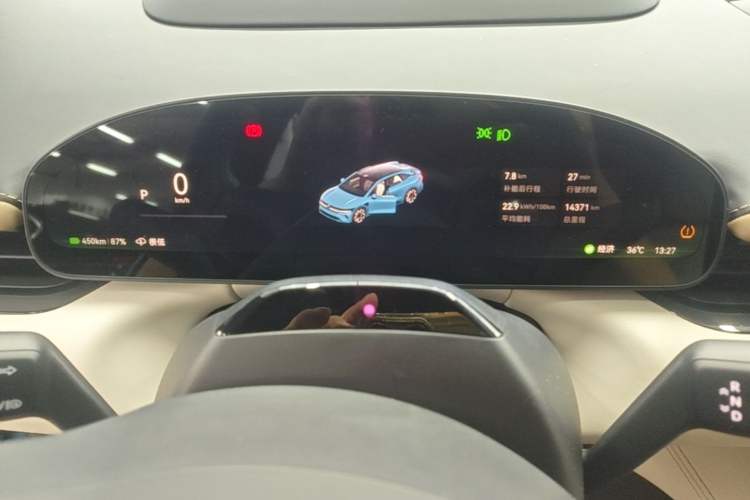 Used Zeekr 007GT 2025 Four-Wheel Drive Intelligent Driving Version 75 kWh Instrument Cluster