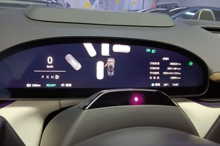 Used Zeekr 007GT 2025 Four-Wheel Drive Intelligent Driving Version 75 kWh Instrument Cluster