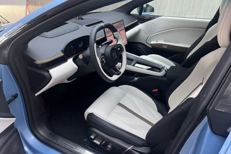 Used Zeekr 007GT 2025 Four-Wheel Drive Intelligent Driving Version 75 kWh Interior 3