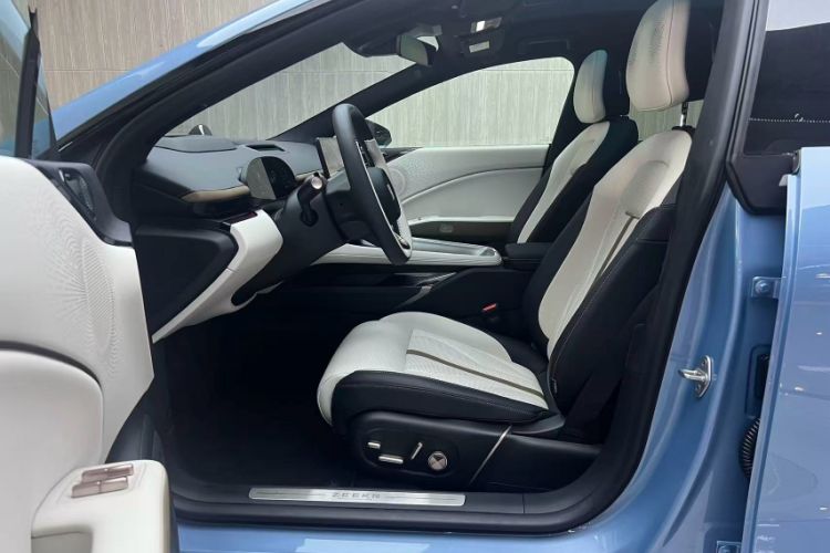 Used Zeekr 007GT 2025 Four-Wheel Drive Intelligent Driving Version 75 kWh Interior 5