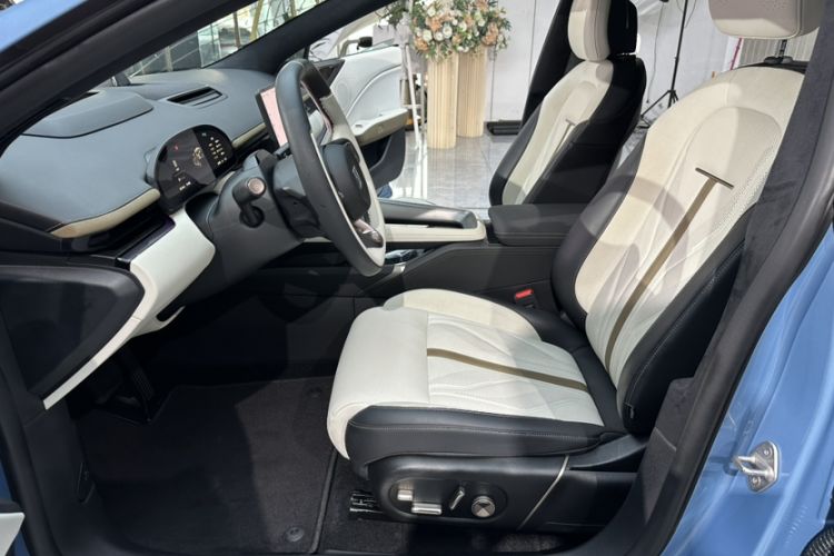 Used Zeekr 007GT 2025 Four-Wheel Drive Intelligent Driving Version 75 kWh Interior 6