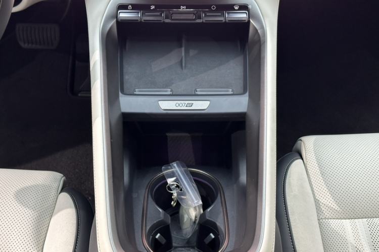 Used Zeekr 007GT 2025 Four-Wheel Drive Intelligent Driving Version 75 kWh Interior 7
