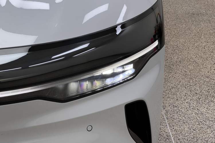 Used Zeekr 007GT 2025 Long-Range Rear-Wheel Drive Intelligent Driving Version 100 kWh Left Front Headlight