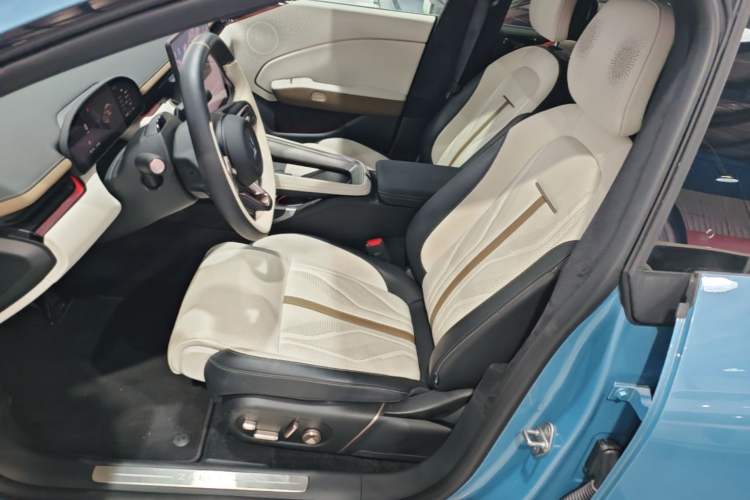 Used Zeekr 007GT 2025 Four-Wheel Drive Intelligent Driving Version 75 kWh Left Front Seat