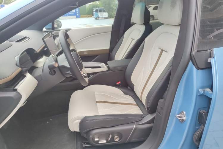 Used Zeekr 007GT 2025 Four-Wheel Drive Intelligent Driving Version 75 kWh Left Front Seat