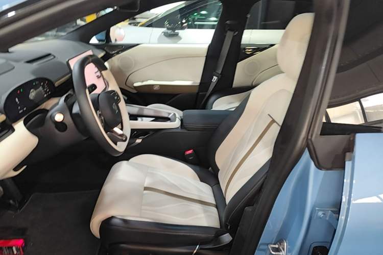 Used Zeekr 007GT 2025 Four-Wheel Drive Intelligent Driving Version 75 kWh Left Front Seat