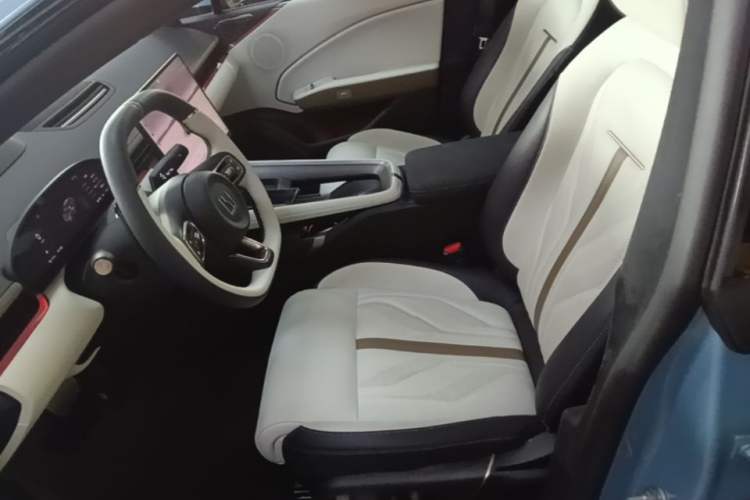 Used Zeekr 007GT 2025 Four-Wheel Drive Intelligent Driving Version 75 kWh Left Front Seat