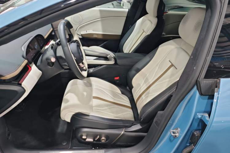 Used Zeekr 007GT 2025 Four-Wheel Drive Intelligent Driving Version 75 kWh Left Front Seat