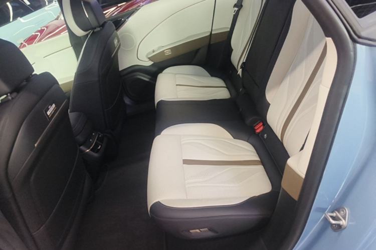 Used Zeekr 007GT 2025 Four-Wheel Drive Intelligent Driving Version 75 kWh Left Rear Seat