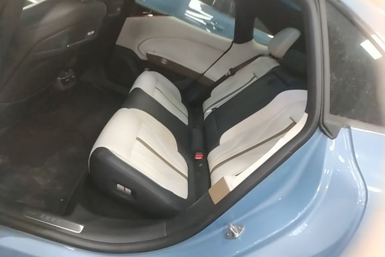 Used Zeekr 007GT 2025 Four-Wheel Drive Intelligent Driving Version 75 kWh Left Rear Seat