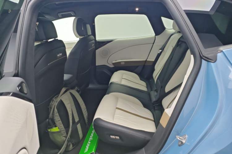 Used Zeekr 007GT 2025 Rear-Drive Intelligent Driving Version 75 kWh Left Rear Seat