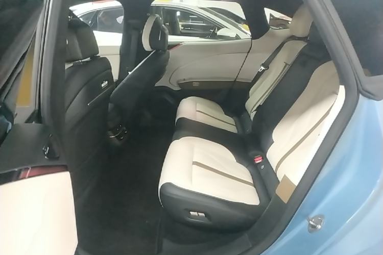Used Zeekr 007GT 2025 Four-Wheel Drive Intelligent Driving Version 75 kWh Left Rear Seat