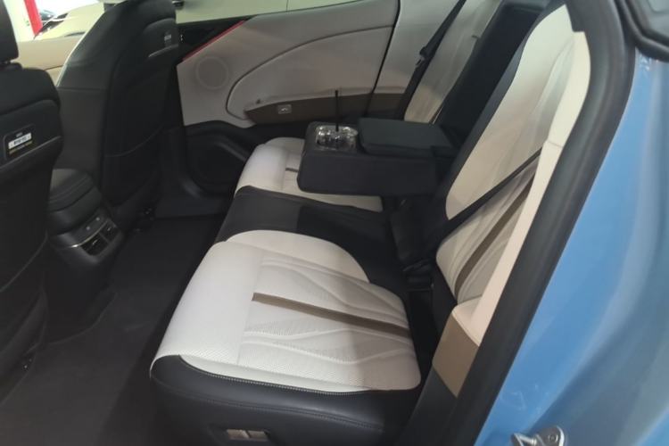 Used Zeekr 007GT 2025 Four-Wheel Drive Intelligent Driving Version 75 kWh Left Rear Seat