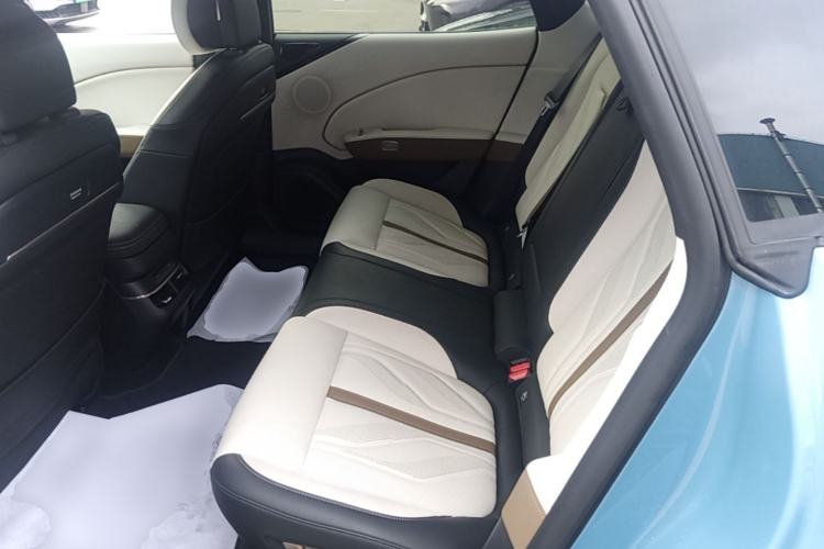 Used Zeekr 007GT 2025 Four-Wheel Drive Intelligent Driving Version 75 kWh Left Rear Seat