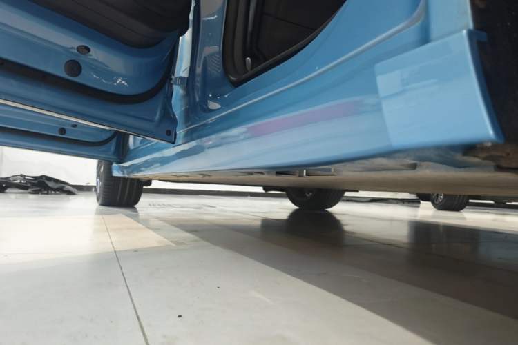 Used Zeekr 007GT 2025 Four-Wheel Drive Intelligent Driving Version 75 kWh Left Side Sill
