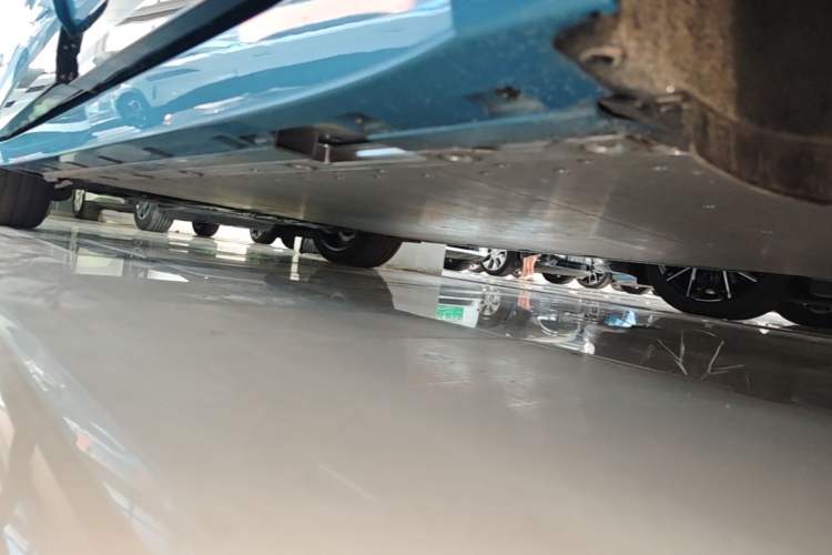 Used Zeekr 007GT 2025 Four-Wheel Drive Intelligent Driving Version 75 kWh Left Side Sill