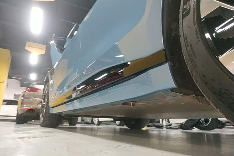 Used Zeekr 007GT 2025 Four-Wheel Drive Intelligent Driving Version 75 kWh Left Side Sill