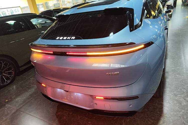 Used Zeekr 007GT 2025 Four-Wheel Drive Intelligent Driving Version 75 kWh Rear