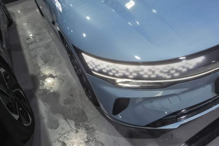 Used Zeekr 007GT 2025 Four-Wheel Drive Intelligent Driving Version 75 kWh Right Front Headlight