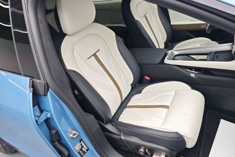 Used Zeekr 007GT 2025 Rear-Drive Intelligent Driving Version 75 kWh Right Front Seat