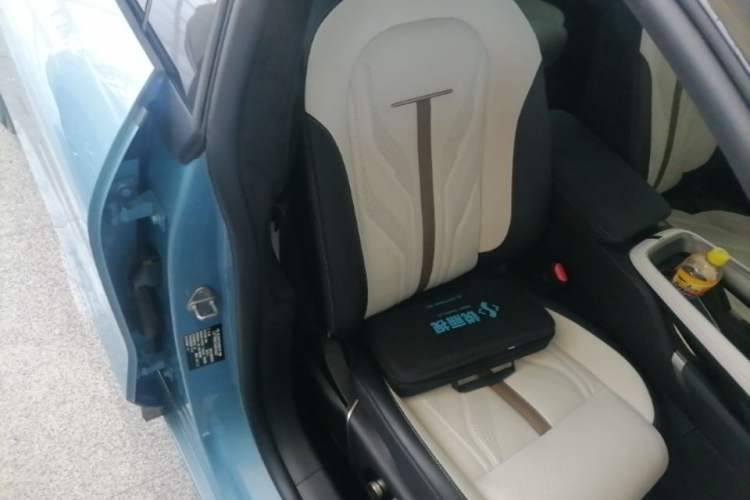 Used Zeekr 007GT 2025 Four-Wheel Drive Intelligent Driving Version 75 kWh Right Front Seat