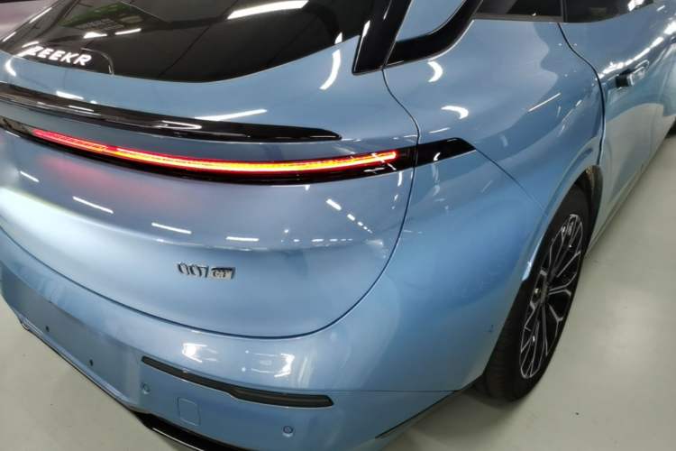Used Zeekr 007GT 2025 Four-Wheel Drive Intelligent Driving Version 75 kWh Right Rear Taillight