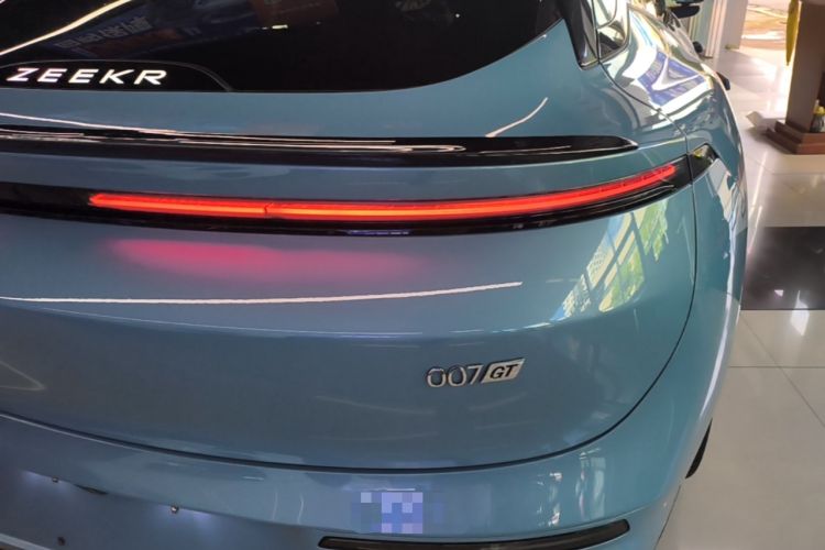 Used Zeekr 007GT 2025 Four-Wheel Drive Intelligent Driving Version 75 kWh Right Rear Taillight