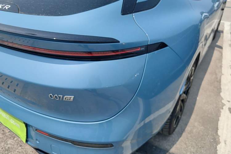 Used Zeekr 007GT 2025 Rear-Drive Intelligent Driving Version 75 kWh Right Rear Taillight