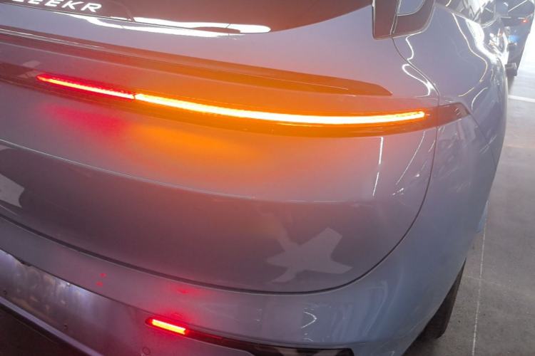 Used Zeekr 007GT 2025 Four-Wheel Drive Intelligent Driving Version 75 kWh Right Rear Taillight
