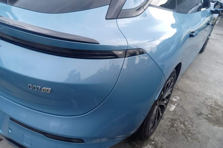 Used Zeekr 007GT 2025 Four-Wheel Drive Intelligent Driving Version 75 kWh Right Rear Taillight