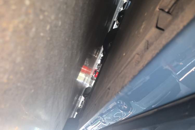 Used Zeekr 007GT 2025 Four-Wheel Drive Intelligent Driving Version 75 kWh Right Side Sill