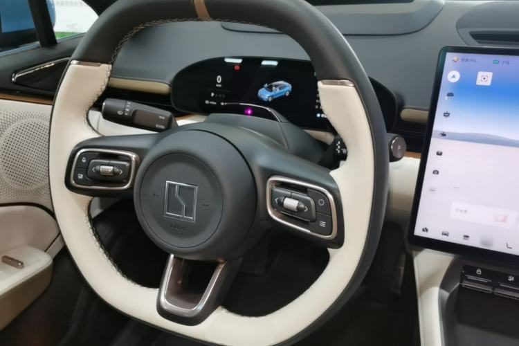Used Zeekr 007GT 2025 Four-Wheel Drive Intelligent Driving Version 75 kWh Steering Wheel