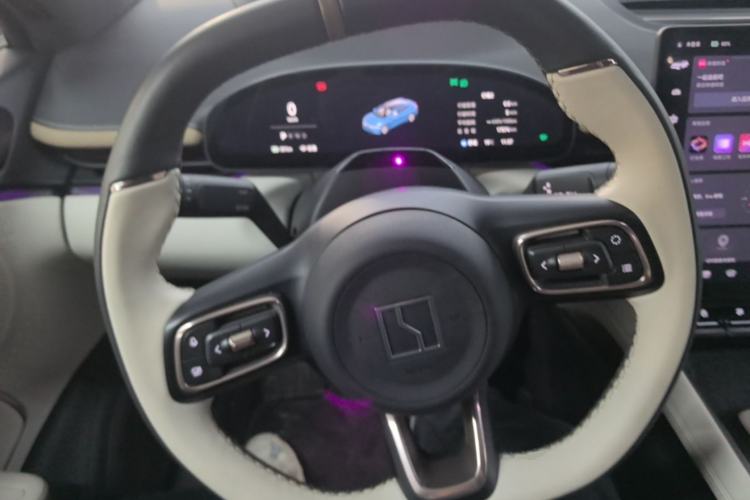 Used Zeekr 007GT 2025 Four-Wheel Drive Intelligent Driving Version 75 kWh Steering Wheel